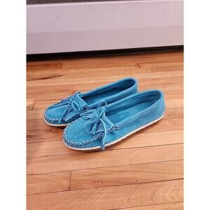 Womens Minnetonka Kilty Hardsole Blue Moccasin Teal Suede Slip on 8-9 8.5